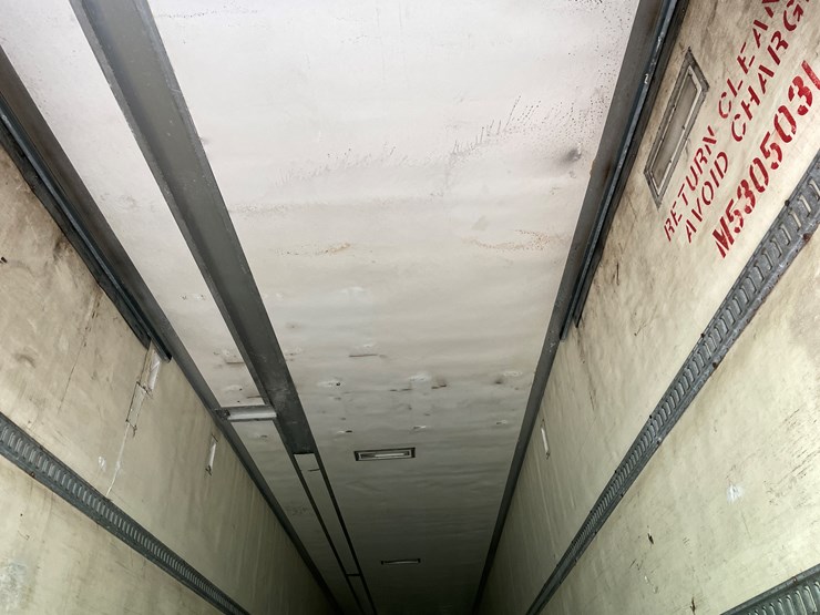 #6284-•-2005-utility-53'-reefer-semi-trailer-(has-wi-title)-image-12