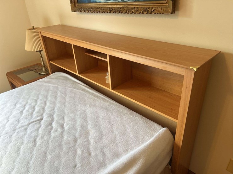 bed-frame/headboard/bench-and-contents---headboard-is-66”-w-image-3