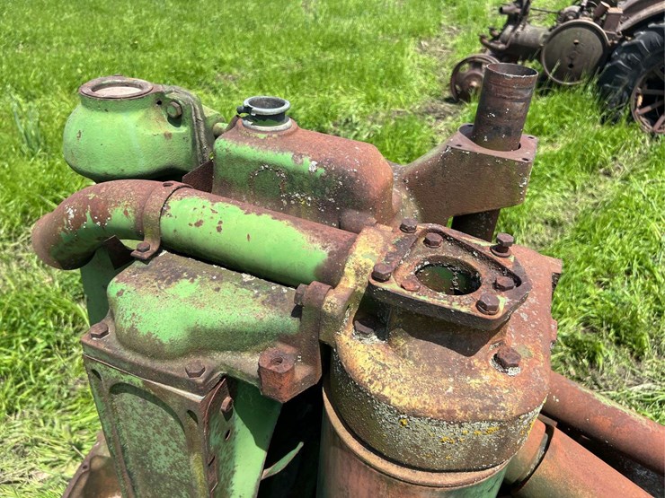 john-deere-720-standard-diesel-image-37