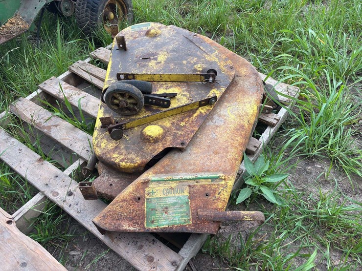 john-deere-110-image-75