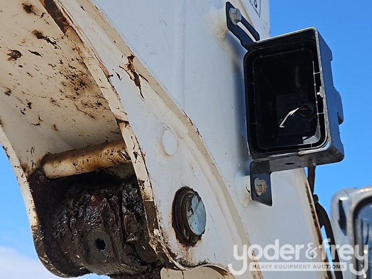 2021-bobcat-e35-image-33