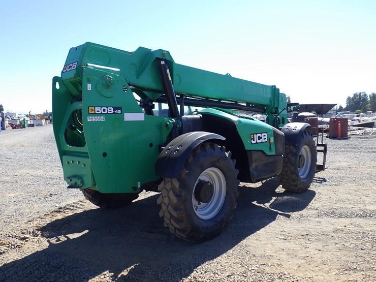 jcb-509-42-image-4