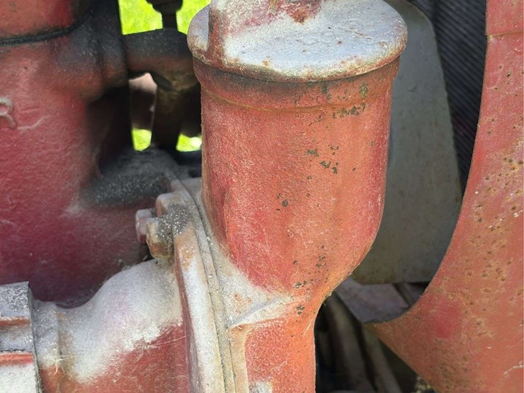 farmall-f12-image-17