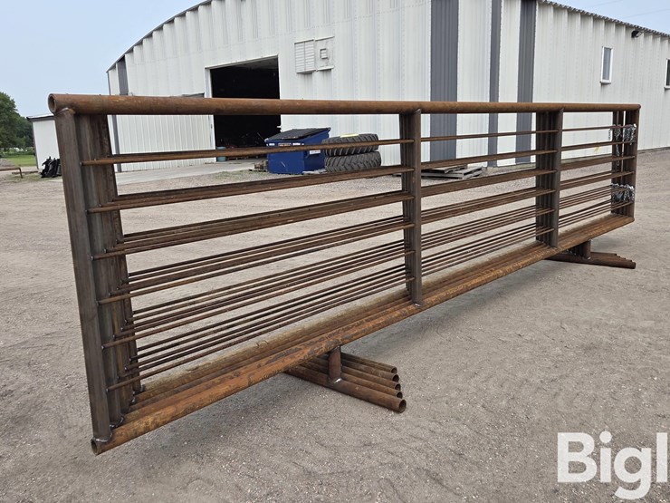 24'-free-standing-panels-(bid-per-unit)-image-5