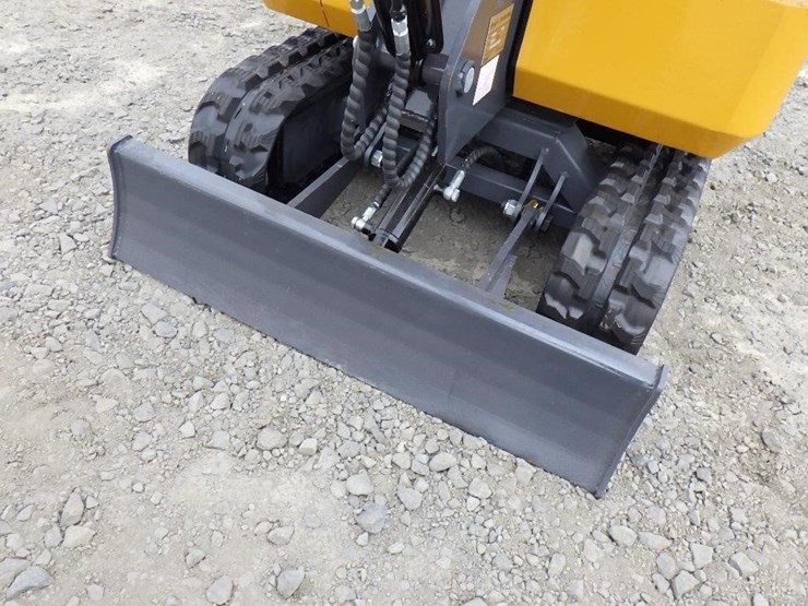 2025-cfg-qk18r-hydraulic-excavator-image-9
