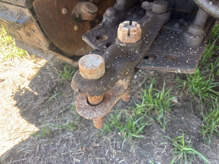 caterpillar-twenty-crawler-image-64