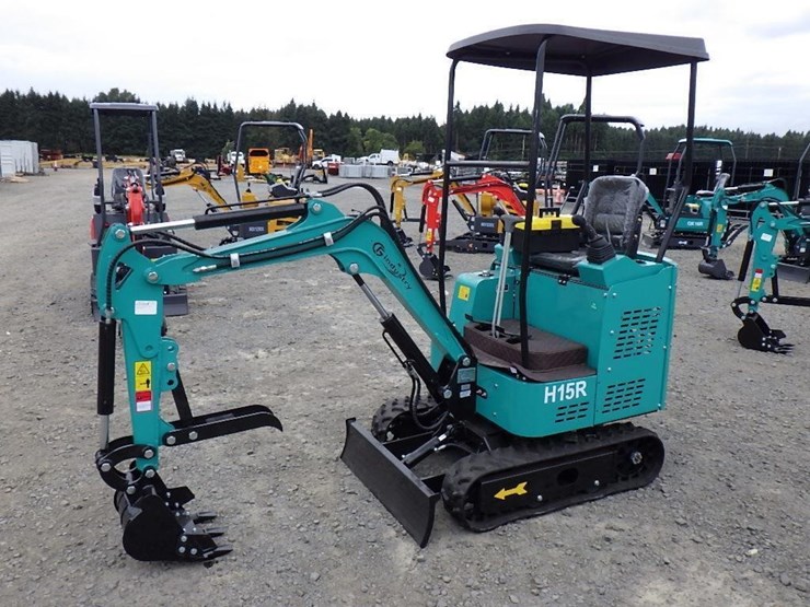2025-cfg-h15r-hydraulic-excavator-image-1