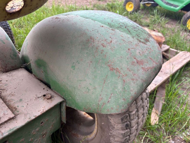 john-deere-110-image-60