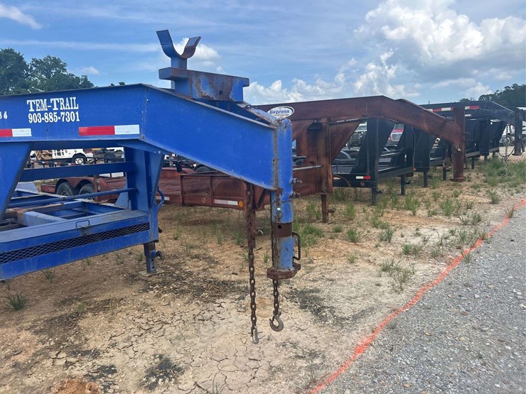 2011-5'-x-22'-t/a-gooseneck-trailer-image-6