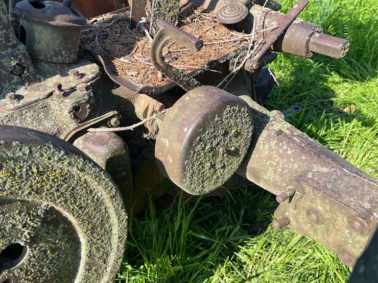 john-deere-model-b-image-41