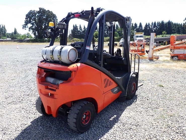 2014-linde-h25-forklift-image-4