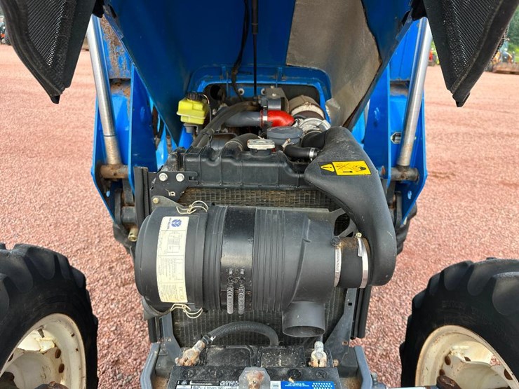 2001-new-holland-tn70-image-31