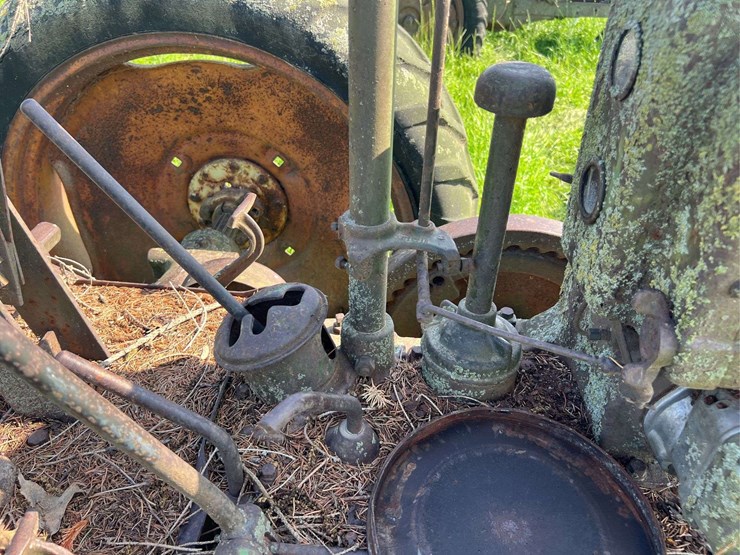 john-deere-model-b-image-26