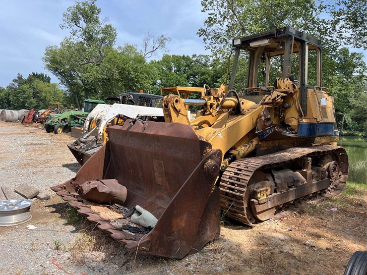 komatsu-track-loader-*inop-image-1