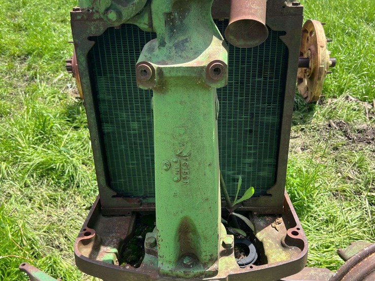 john-deere-720-standard-diesel-image-10
