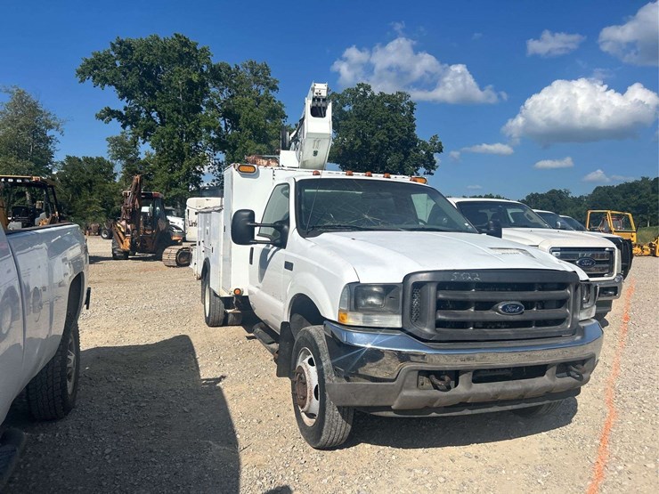 ford-f550-image-5