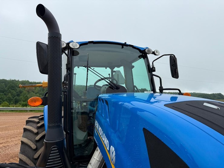 2016-new-holland-ts6.110-image-23