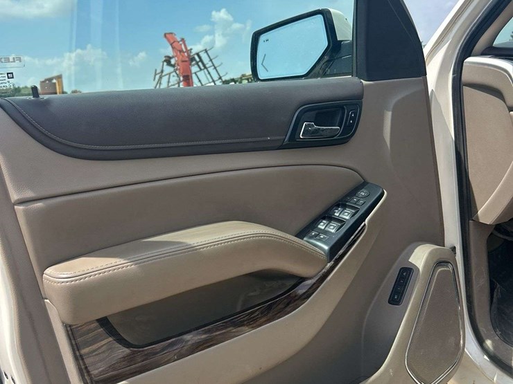 2015-gmc-yukon-xl-image-27
