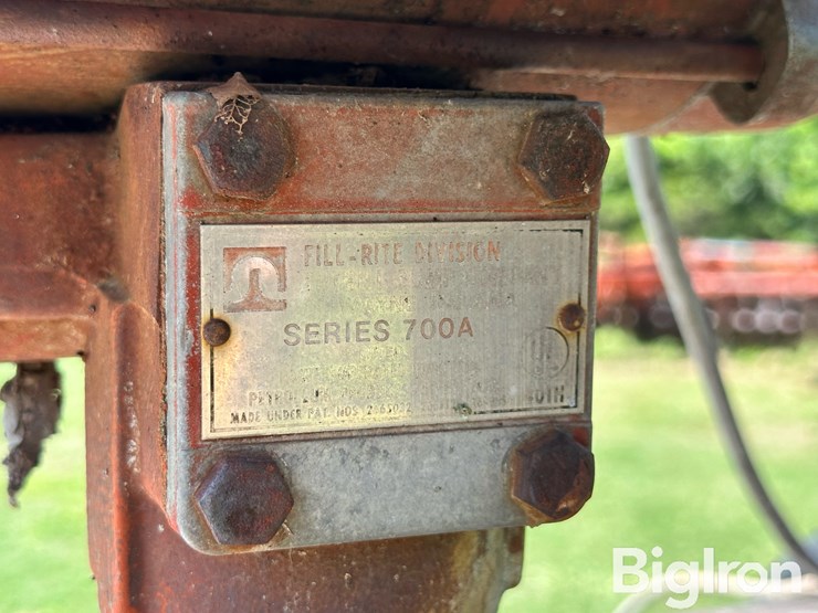 fill-rite-series-700a-500-gallon-fuel-tank-image-15