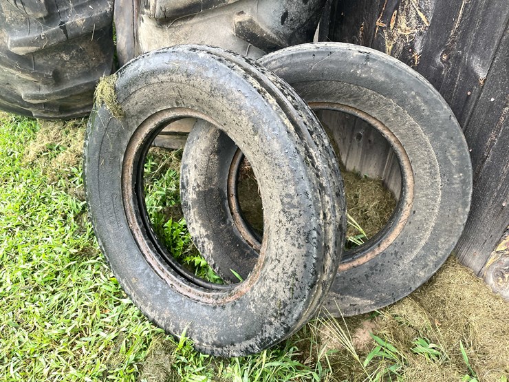 #7490-•-(4)-tractor-tires-image-11