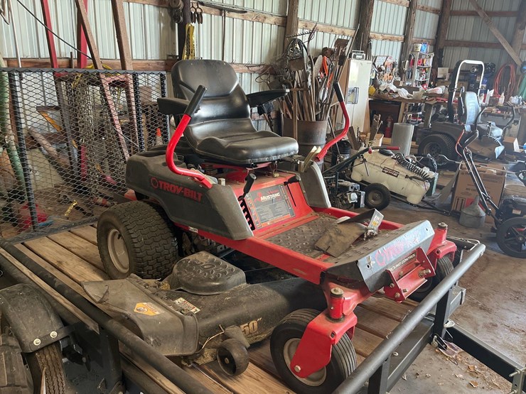 troybilt-lawn-mower-image-1