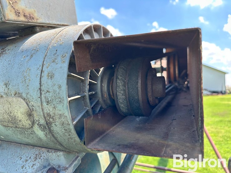 portable-grain-auger-image-11