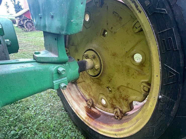 #6685-•-1959---1960-john-deere-tractor-image-7
