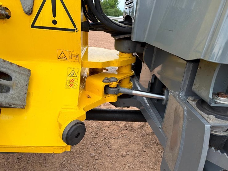 2015-wacker-neuson-wl60t-image-36