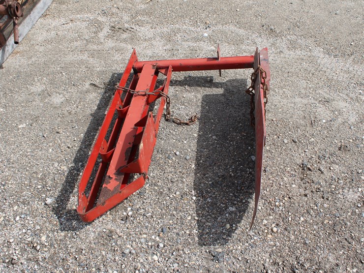 #4300-•-1/4-turn-for-new-holland-square-baler-image-1