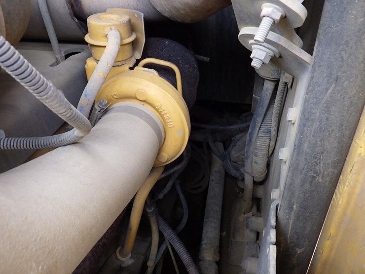 john-deere-skid-steer-loader-image-16