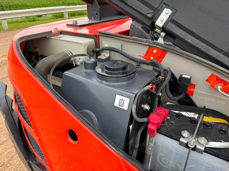 2021-kubota-kx71-3-image-42