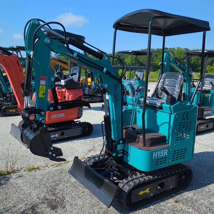 CFG Industrial Mini Excavator - H15R - (2025)