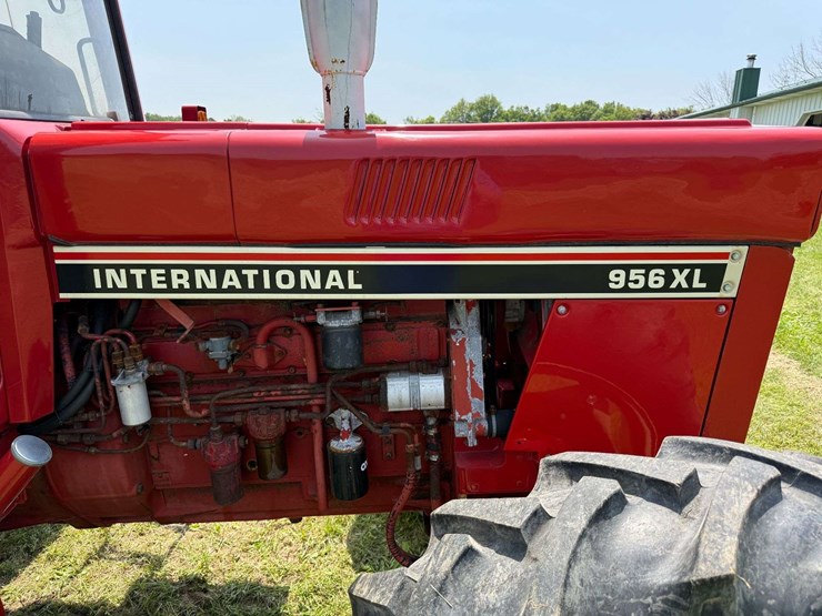 ih-956-xl-mfwd-image-16