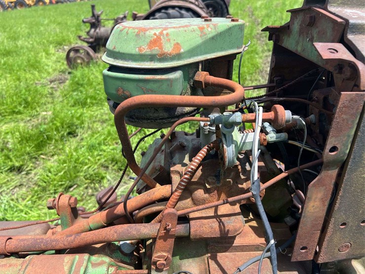 john-deere-720-standard-diesel-image-34