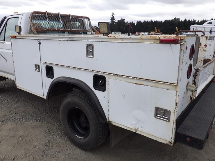 1995-ford-f350-image-7
