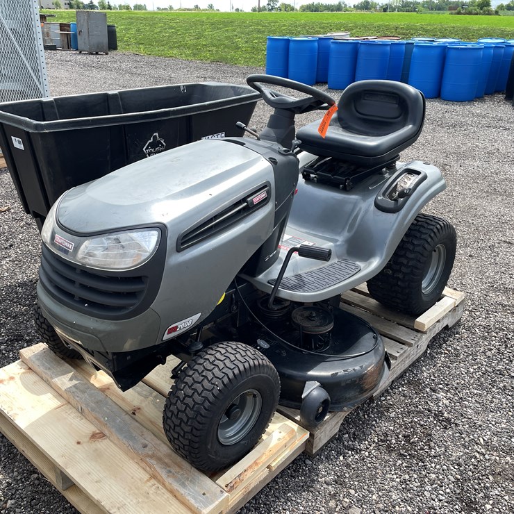#6328 • Craftsman LTS 2000 Riding Lawn Mower