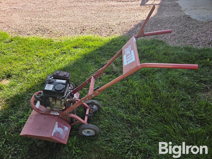 husky-26750tsc-tiller-image-8