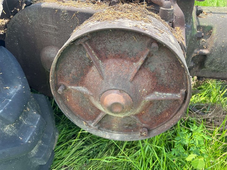 john-deere-unstyled-model-d-image-20