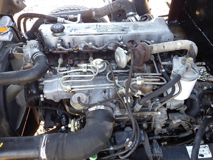 2000-isuzu-npr-image-13