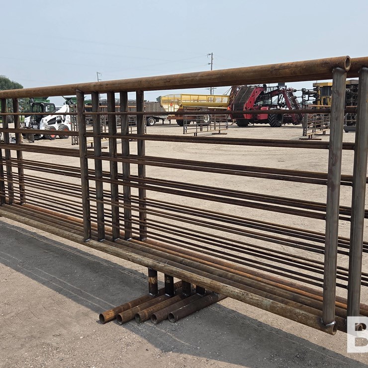 24' Free Standing Panels (BID PER UNIT)