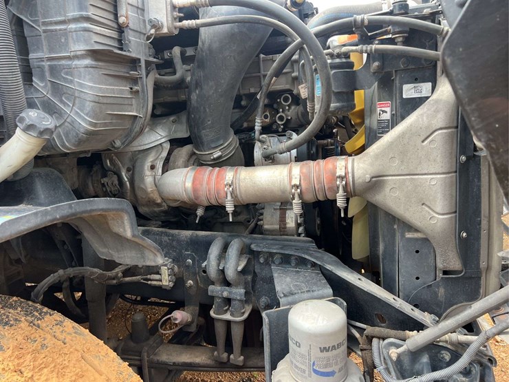 2017-freightliner-s/a-daycab-truck-*inop-image-28