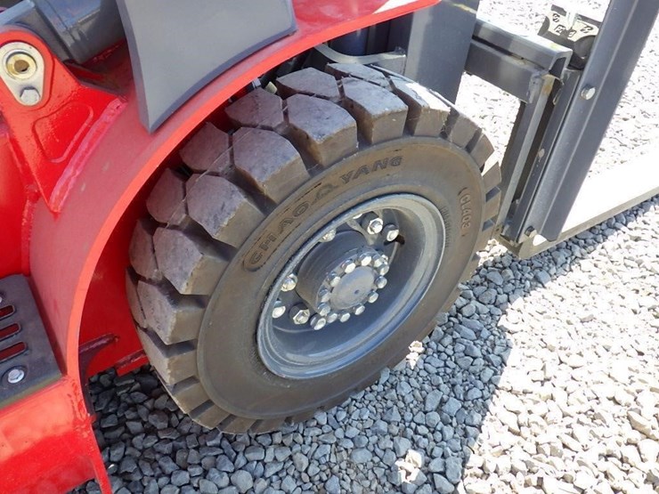 2023-rum-fg25l-forklift-image-29