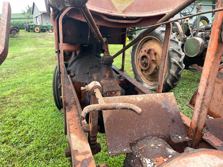 #6681-•-1937-allis-chalmers-tractor-image-13