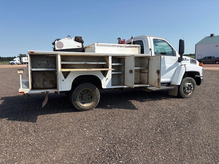 2007-custom-built-image-25