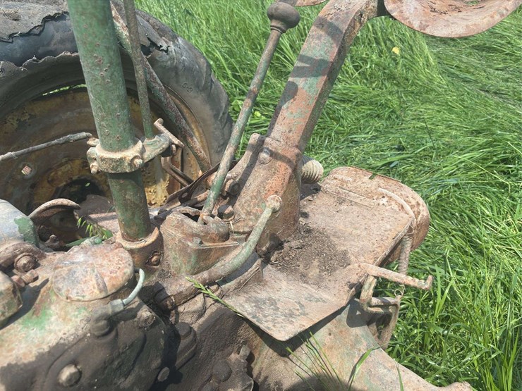 john-deere-h-image-28