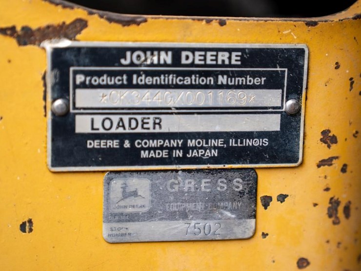 1996-deere-344g-image-33