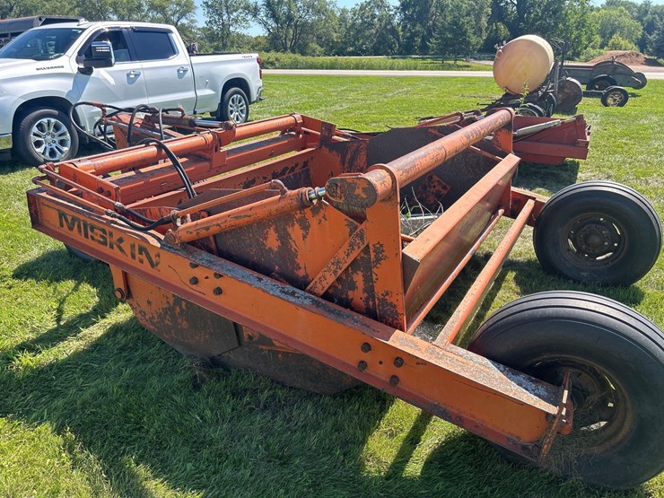 miskin-4800-scrapper-image-3