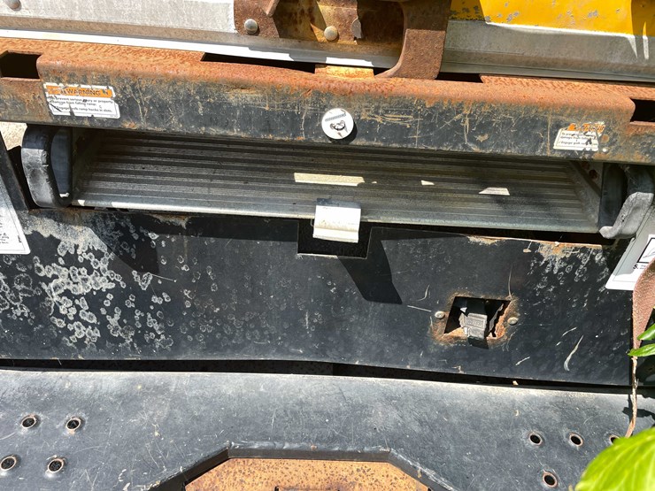 #1296-•-2012-gmc-savana-box-truck-(has-wi-title)-(of)-image-39
