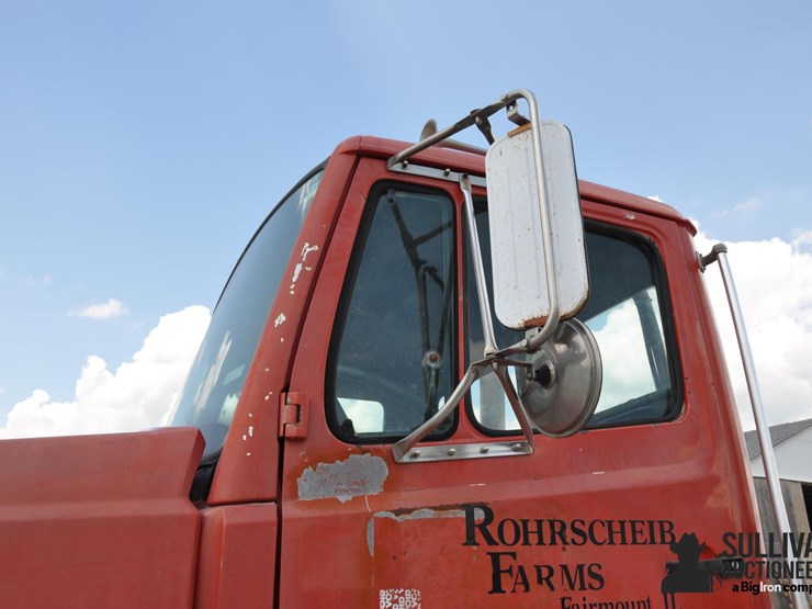 1991-freightliner-flc112-t/a-truck-tractor-image-11