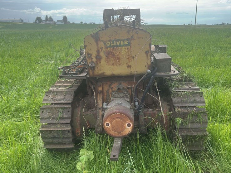 oliver-cleatrac-adh-crawler-image-4